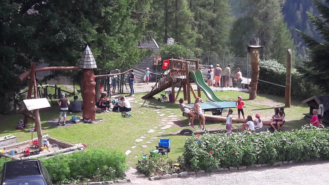 Familienpension Gletscherblick Heiligenblut Luaran gambar